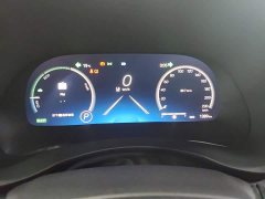 Toyota Crown Venza 2.5L HEV AWD Luxury - ფოტო 11