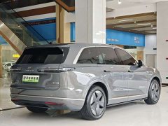 Nio Lerado L90 Max Six-Seater - ფოტო 19