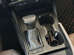 Lexus ES 200 Premium Edition - ფოტო 10