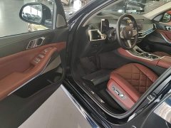 BMW X5 xDrive 30Li M Sport Luxury Night Edition Package - ფოტო 15