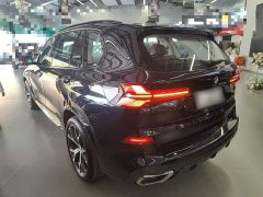 BMW X5 xDrive 30Li M Sport Luxury Night Edition Package - ფოტო 4