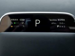 Li Auto L6 Pro Smart Refresh Edition - ფოტო 18
