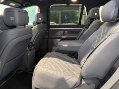 NIO ES8 Six-Seat Executive Luxury Edition - ფოტო 16