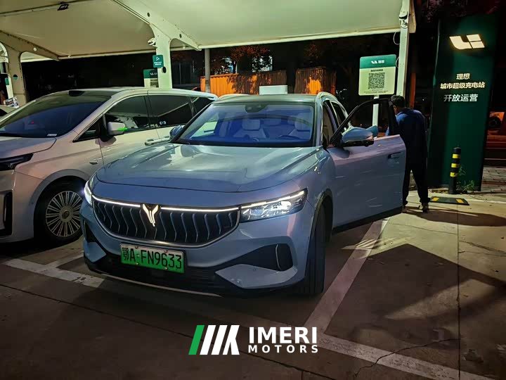 Voyah Lantu FREE Four-Wheel Drive Standard Extended Range Exclusive Luxury Package
