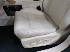 Voyah Lantu FREE AWD Qiankun Edition - photo 20