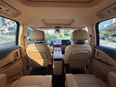 Voyah Lantu Dreamchaser PHEV AWD Excellence Kunpeng Edition - photo 15