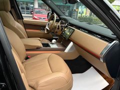 Land Rover Range Rover 3.0L V6 400PS Extended Wheelbase Prestige Edition - ფოტო 11