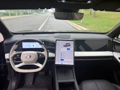 Geely Galaxy L7 1.5T 115km MAX - ფოტო 6