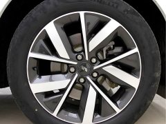 Li Auto L7 Pro - ფოტო 13