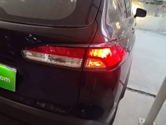 Toyota Frontlander 2.0L CVT Elite - photo 7