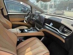 Denza D9 DM-i 980 AWD Luxury - ფოტო 2