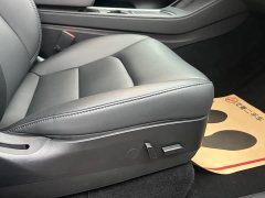 Tesla Model Y Rear-Wheel Drive - ფოტო 17