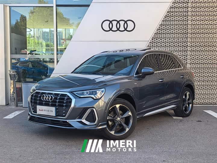 Audi Q3 35 TFSI Fashion Dynamic - автомобиль из Китая