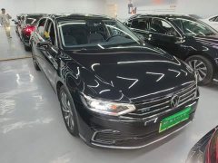 Volkswagen Magotan PHEV GTE Luxury - ფოტო 3