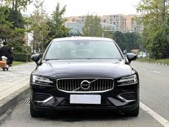 Volvo S60 T4 Intelligent Luxury Edition - photo 2