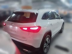 Mercedes-Benz GLA 220 - ფოტო 9