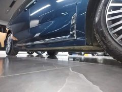 Voyah Lantu Dreamchaser PHEV AWD Luxury Qiankun Edition - фото 20