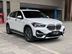 BMW X1 sDrive20Li Fashion Edition - ფოტო 3