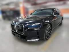 BMW 7 Series 735Li M Sport Package - ფოტო 1
