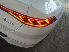 BYD Qin PLUS Glory Edition DM-i 55KM Leading - фото 7