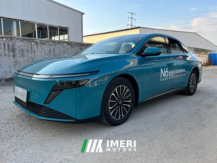 Nissan N6 180 Max