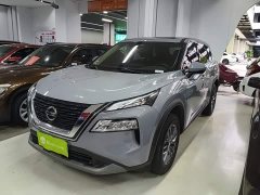 Nissan Qashqai VC-Turbo 300 CVT 2WD Luxury Edition - photo 1