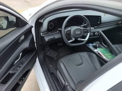 Hyundai Elantra 1.5L CVT GLX Elite - photo 15
