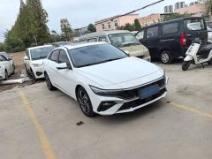 Hyundai Elantra 1.5L CVT GLX Elite - photo 3