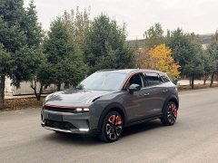 Lynk & Co 06 1.5T Type Plus - фото 3