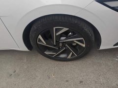 Hyundai Elantra 1.5L CVT GLX Elite - photo 6