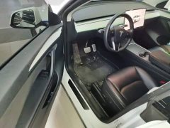 Tesla Model Y Rear-Wheel Drive - ფოტო 15