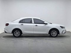 Geely Emgrand UP 1.5L CVT Comfort - фото 3