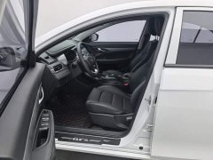 Geely Emgrand UP 1.5L CVT Comfort - фото 6