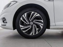 Volkswagen Sagitar 280TSI DSG Flying Edition - фото 17
