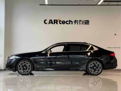 BMW 5 Series 530Li Luxury M Sport Package - фото 7