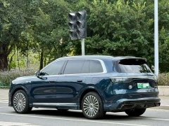 AITO Wenjie M8 Pure Electric Max Five-Seat AWD (192-Channel LiDAR) - photo 3