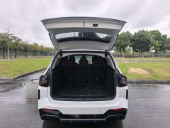 BMW iX3 sDrive40 Premier - ფოტო 9