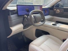 IM Motors Zhiji LS8 52 Max Tech Flagship 5-Seater - фото 12