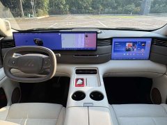 IM Motors Zhiji LS8 52 Max Tech Flagship 5-Seater - фото 8
