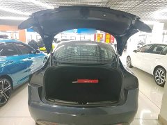 Tesla Model 3 Rear-Wheel Drive - ფოტო 18