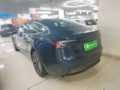 Tesla Model 3 Rear-Wheel Drive - ფოტო 4
