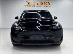 Tesla Model Y Rear-Wheel Drive - ფოტო 3