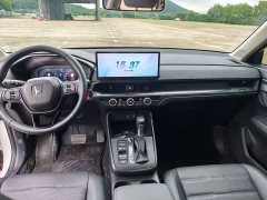 Honda CR-V 240TURBO FWD Active 5-Seater - photo 5