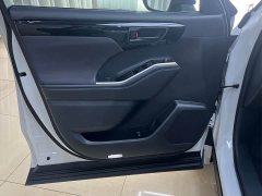 Toyota Highlander 2.5L Smart Hybrid Dual Engine FWD Elite 7-Seater - photo 8