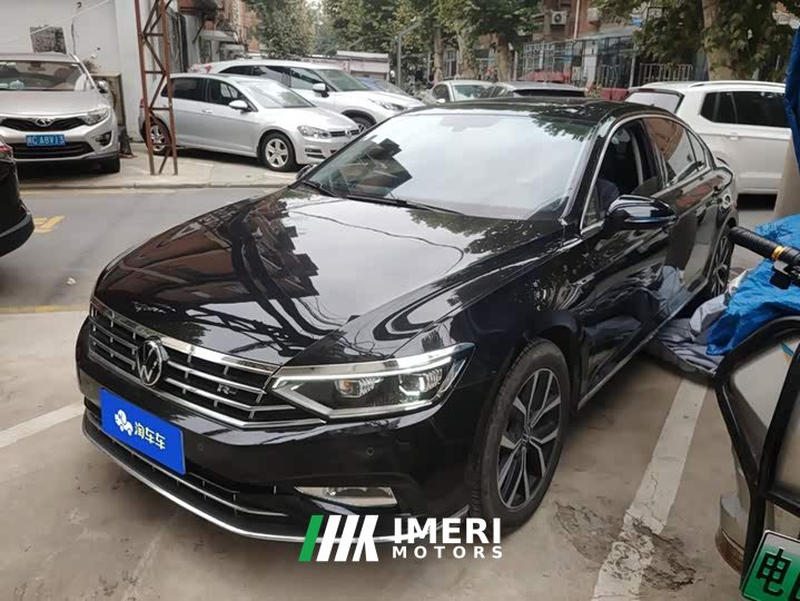 Volkswagen Magotan 330TSI DSG Advance - автомобиль из Китая