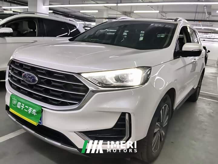 Ford Edge PLUS EcoBoost 245 FWD Platinum Sharp 5-Seater