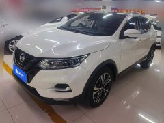 Nissan Qashqai 2.0L CVT Luxury - photo 1