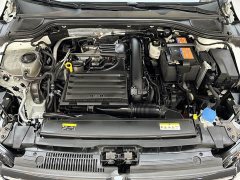 Volkswagen Golf Facelift 280TSI DSG R-Line Lite - ფოტო 9