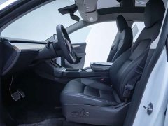 Tesla Model Y Facelift Rear-Wheel Drive - photo 18
