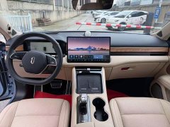 AITO M5 EVSmart Drive Edition - фото 6